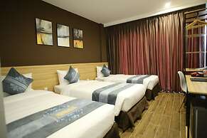 Kingsales Hotel