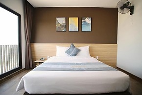 Kingsales Hotel