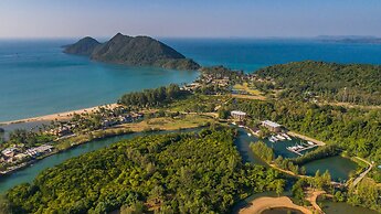 Solario Beachfront Villa - Koh Chang
