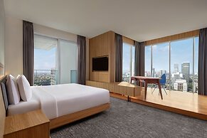 Aloft by Marriott South Jakarta