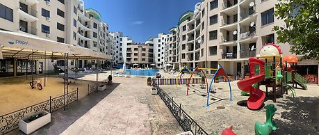 Apart Avalon