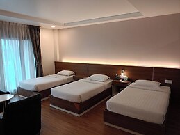 Airport Avenue Hotel