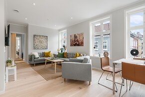 Barfot Apartments