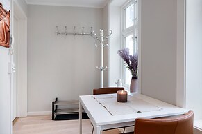 Barfot Apartments