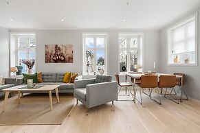 Barfot Apartments