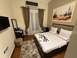 Golden Palace Hotel