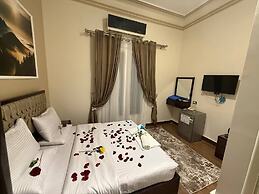 Golden Palace Hotel