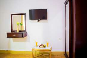 Golden Palace Hotel