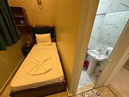 Golden Palace Hotel