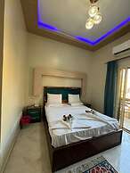 Golden Palace Hotel