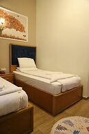 Golden Palace Hotel