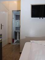 Golden Palace Hotel