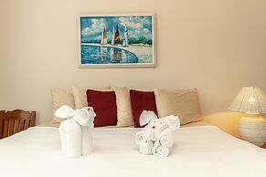 Coral Bay Villas