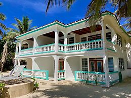 Coral Bay Villas