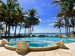 Coral Bay Villas