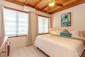 Coral Bay Villas