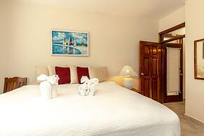 Coral Bay Villas