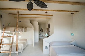 Zorba Tulum Beach Homes