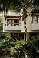 Zorba Tulum Beach Homes