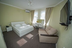 Guest House Nadezhda