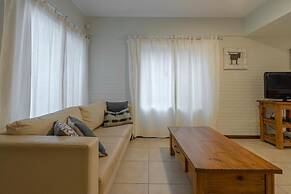 Valeria House Apart