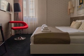 Eter Hotel