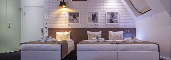 Eter Hotel