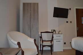 Jewel Guest House