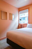 QBEDS Hostel