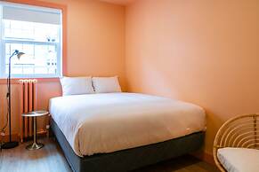 QBEDS Hostel
