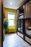 QBEDS Hostel