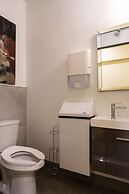 QBEDS Hostel