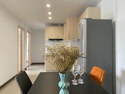 Phoenix Apartment by LINK