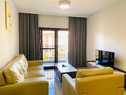 Phoenix Apartment by LINK