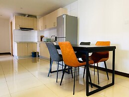 Phoenix Apartment by LINK