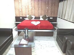 Neelam Palace Hotel