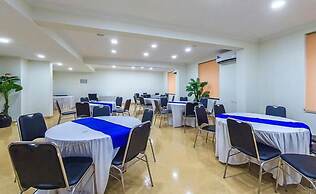 Rendezvous Beach Resort