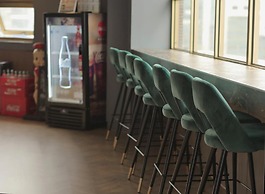 Modern Inn