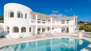 Villa The White Pearl