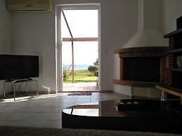Alekos Beach Houses-Roni