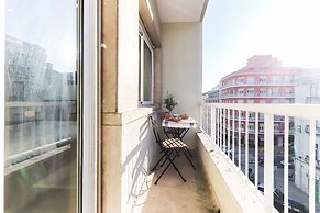 Almirante Balcony By Homing