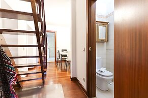 Av. Liberdade Duplex By Homing