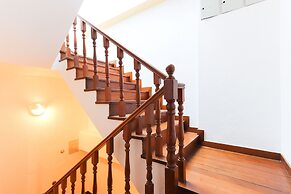 Rato Elegant By Homing