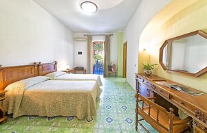 Hotel Zaro