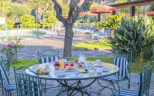 Hotel Zaro