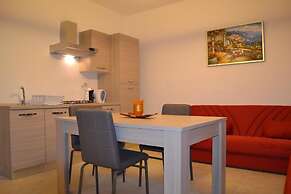 La Luna Townhouse