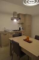 La Luna Townhouse