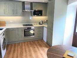 The Cottage, Lower St, West Chinnock