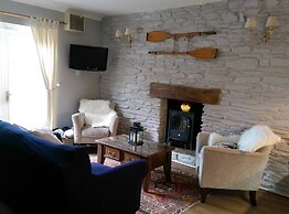 Lakeview Cottage