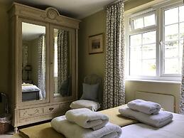 Bumble Bee Cottage